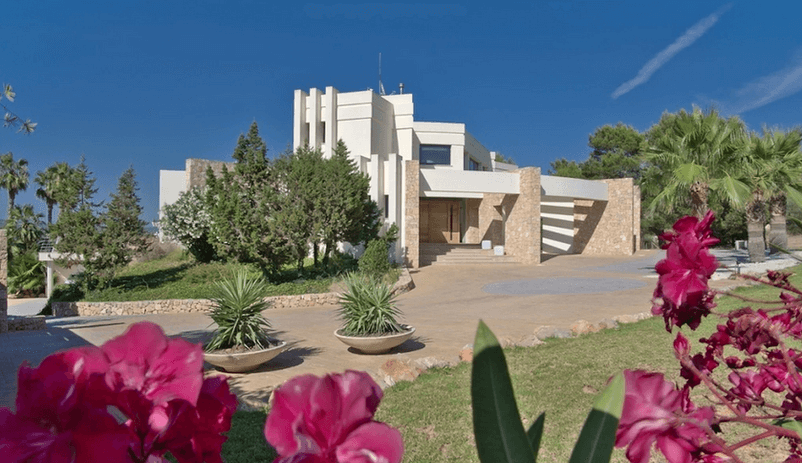 4c900a_4c8a21348249402fa9fea9aeb77575f3~mv2