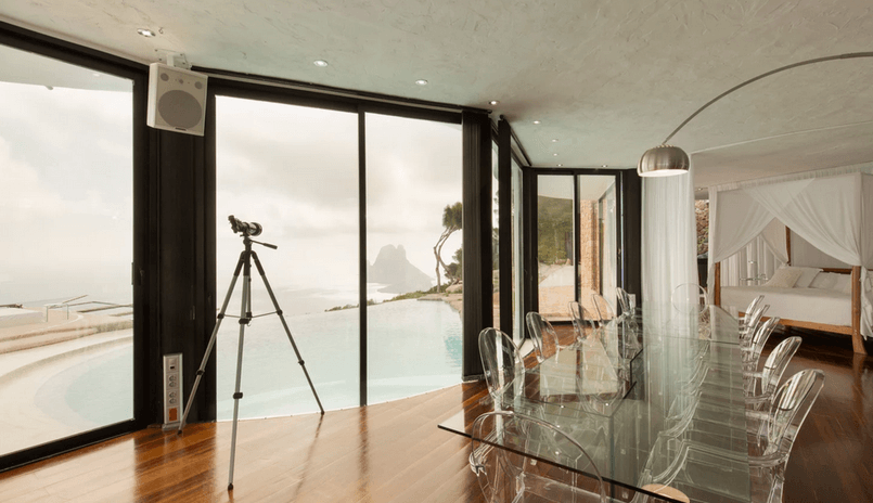 4c900a_f3b4ec5f0bb2439aa6bc37c651d95482~mv2