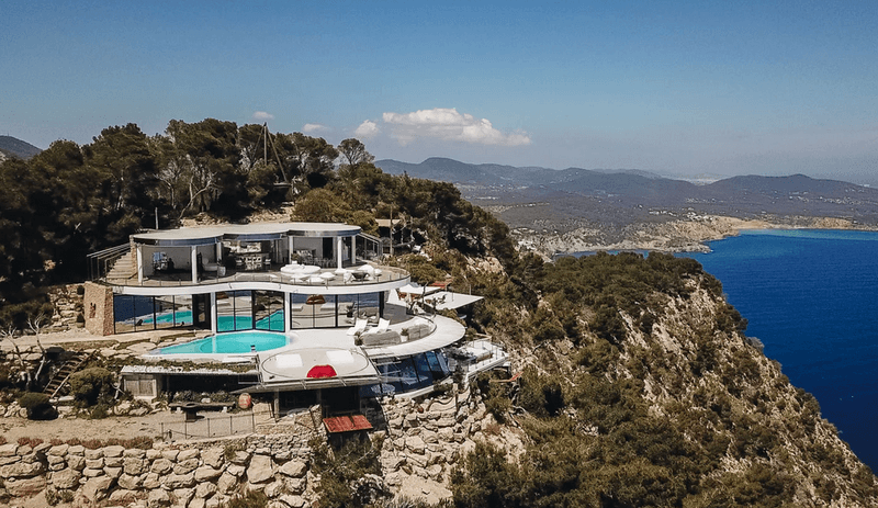 4c900a_f3f4a45a40084892a41227f5a9903d04~mv2